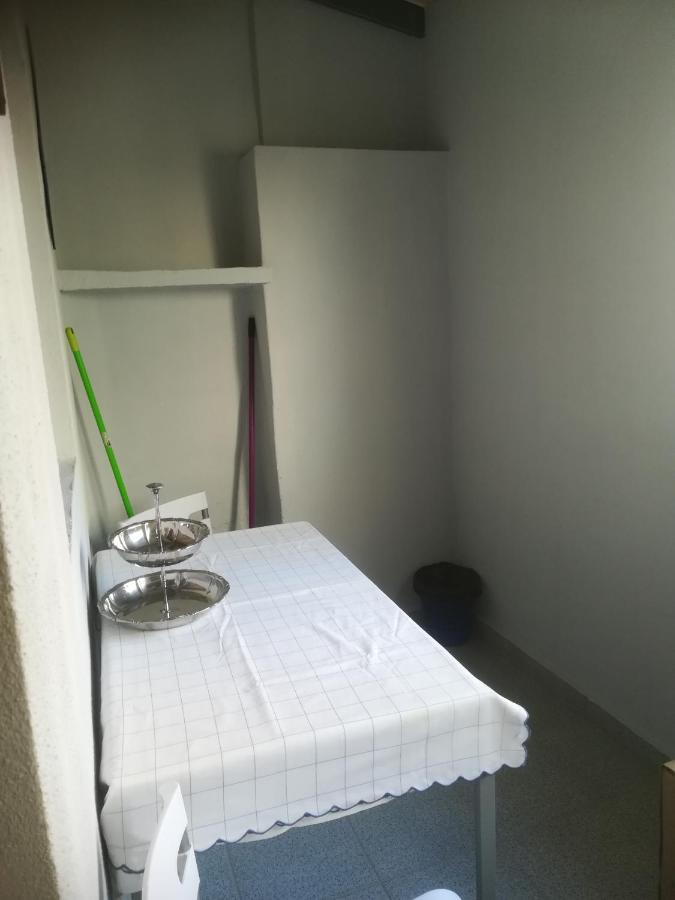 Cc39- Q5 Hotel ฟุงชาล ภายนอก รูปภาพ