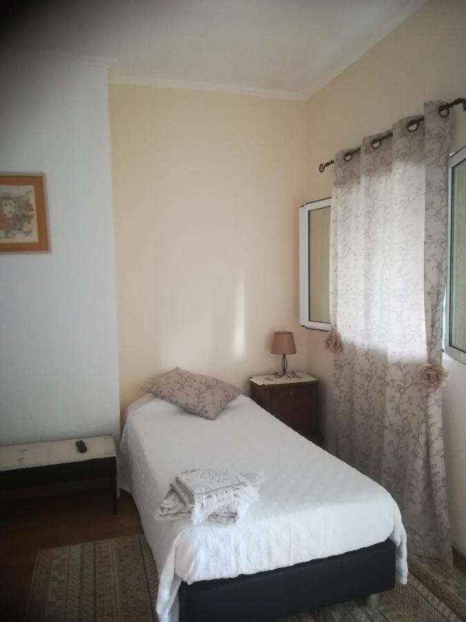 Cc39- Q5 Hotel ฟุงชาล ภายนอก รูปภาพ